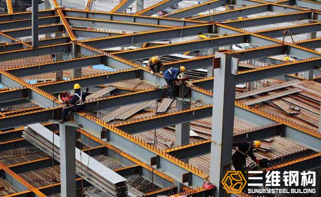 鋼結構工程現(xiàn)場